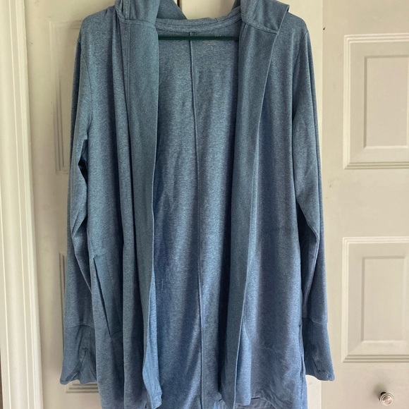 Althleta uptempo wrap blue, size large - Picture 2 of 6